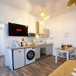 Bulle Champenoise - Netflix&wifi - Localisation Idéale - Check-in 24h24 - Goodmarning Appartamento *