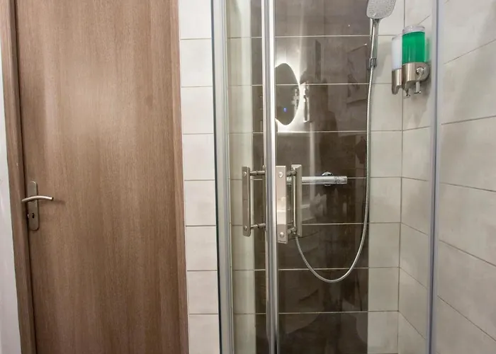 Bulle Champenoise - Netflix & Wifi - Localisation Ideale - Check-in 24h24 - Goodmarning Apartment Chalons-en-Champagne